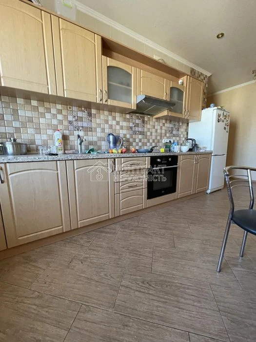 Продається  2к квартира  89 кв.м. в новобудові м Студентська
