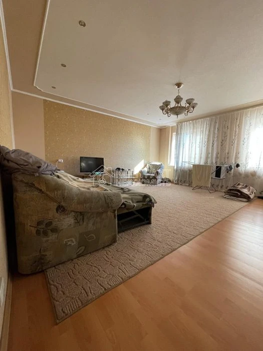 Продається  2к квартира  89 кв.м. в новобудові м Студентська