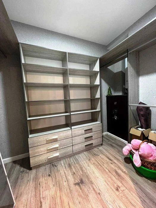 Продаж 3-кімнатної квартири в Парусі