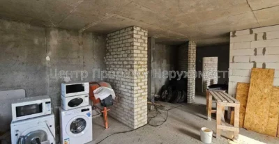 Центр Продажу Нерухомості продає 3 квартиру, в новобудов