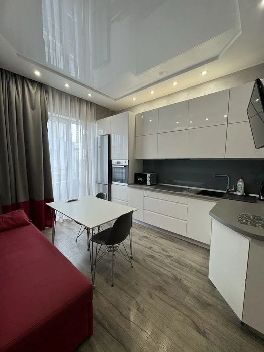 Продам 2 комнатную квартиру ЖК Аксиома,ремонт, мебель