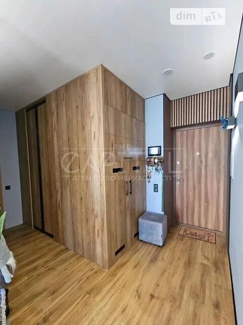 Sale of 3-room apartment 85 sq. m on Vsevolod Zmiyenka Street 19 • I
