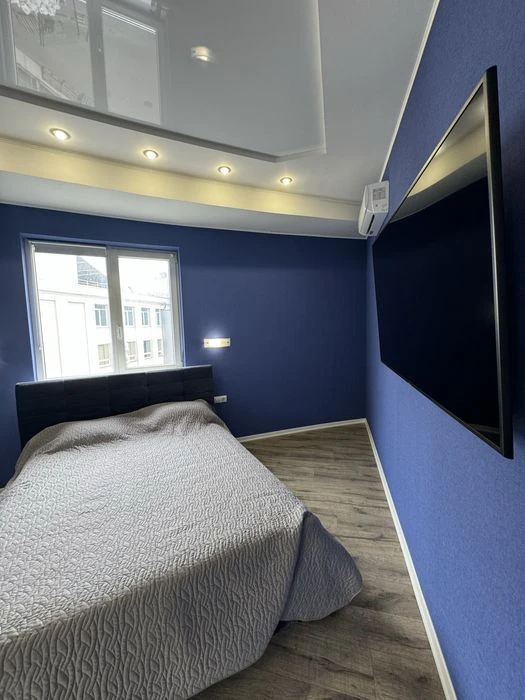 Продам 2 комнатную квартиру ЖК Аксиома,ремонт, мебель