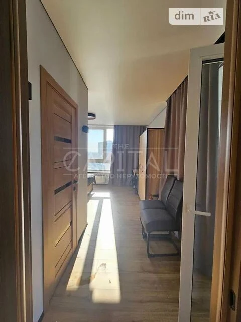 Sale of 3-room apartment 85 sq. m on Vsevolod Zmiyenka Street 19 • I