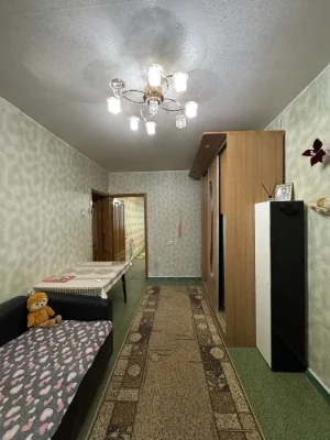 Продам 3к квартиру на Салтовке ,просп Юбилейный 32а