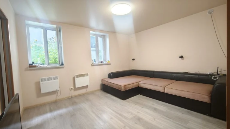 Продам 2-к квартиру в центре Днепра