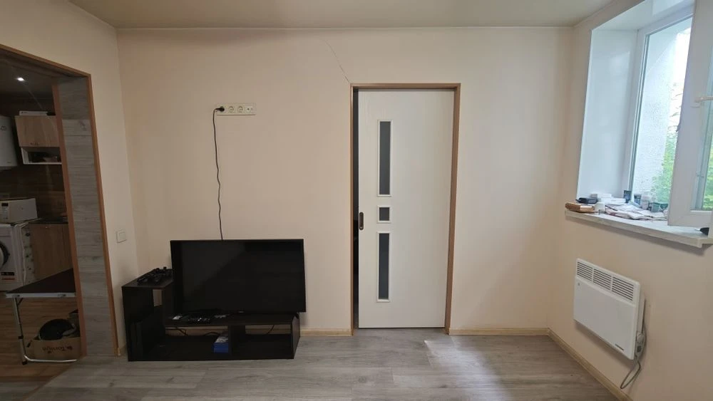 Продам 2-к квартиру в центре Днепра
