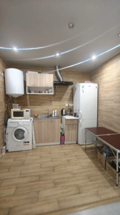 Продам 2-к квартиру в центре Днепра