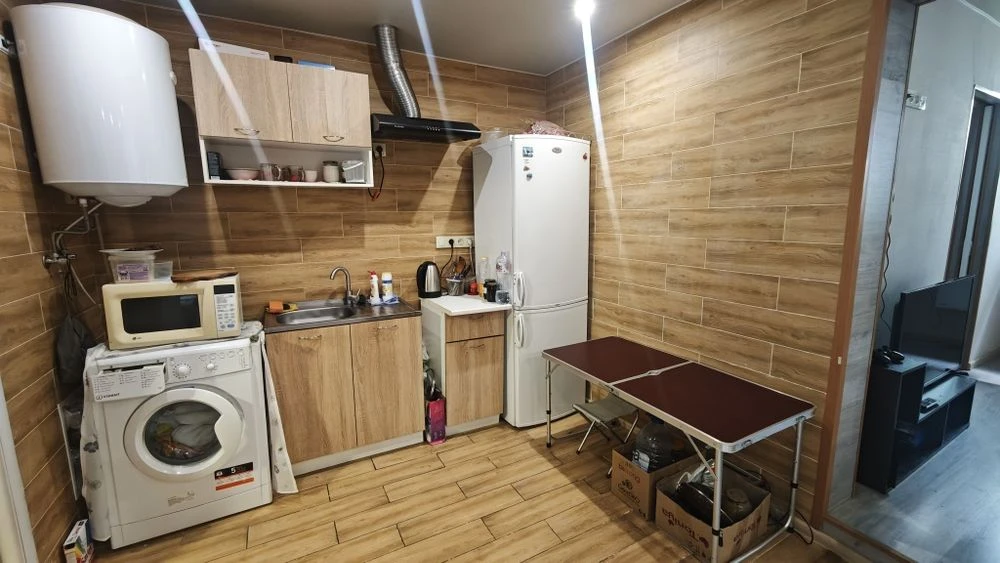 Продам 2-к квартиру в центре Днепра