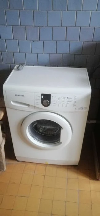 Продам Мегадешёвую Гостинку..