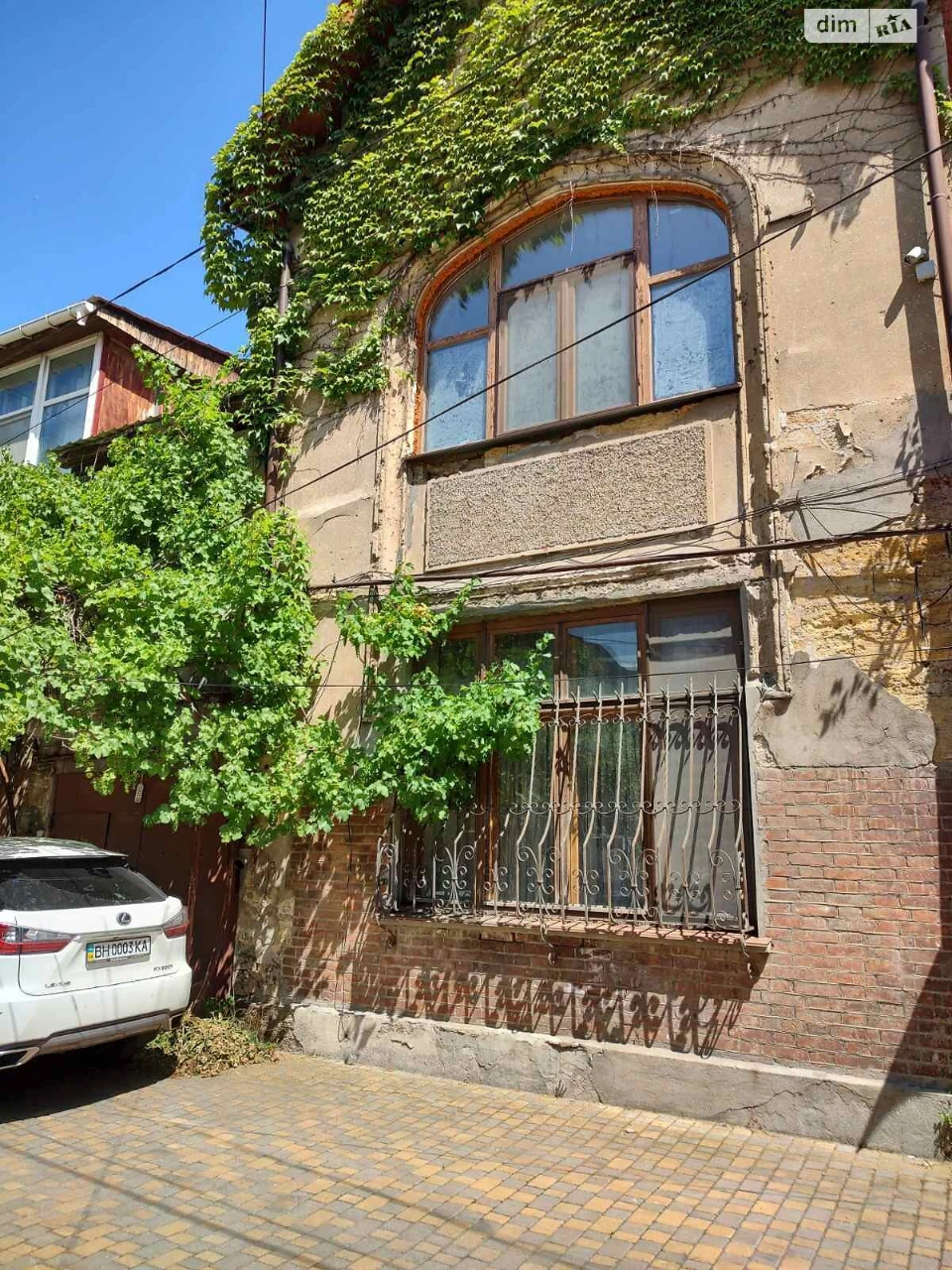 Long-term rental Duplex Primorsky