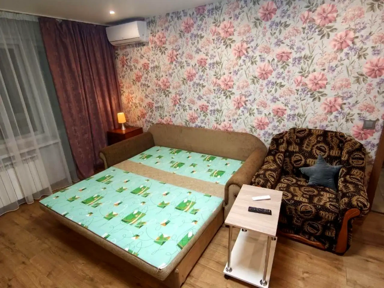 Оренда квартири 1-кімн. 40 м² 3/18 пов.