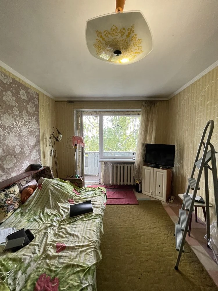 Продаж 2 к кв 12 квартал Б. Хмельницького
