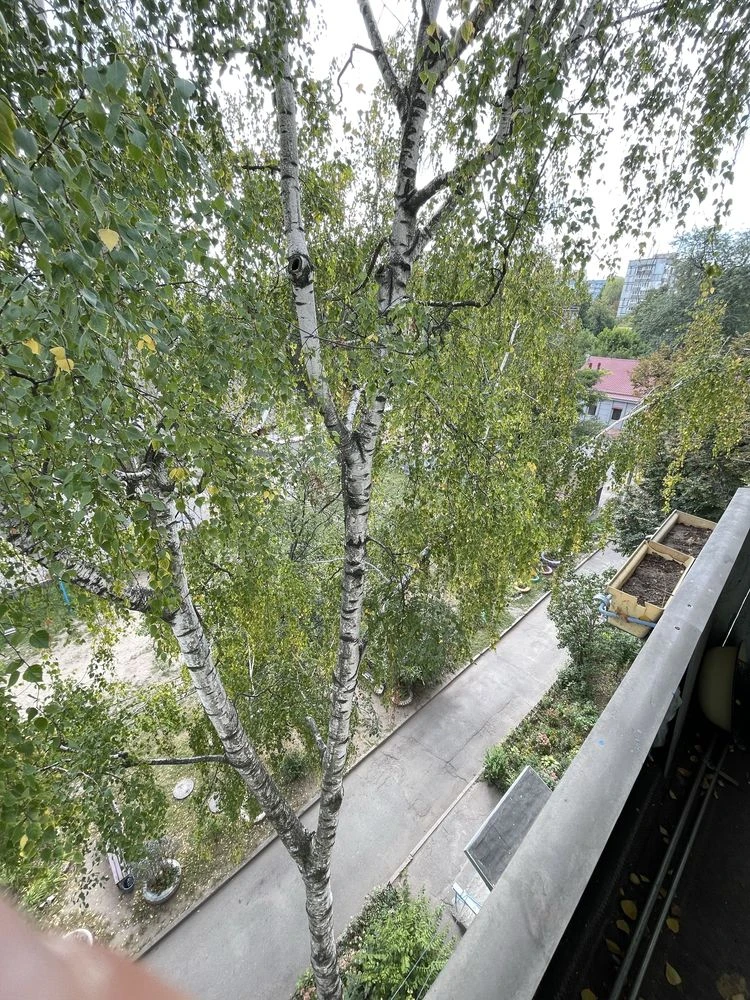 Продаж 2 к кв 12 квартал Б. Хмельницького