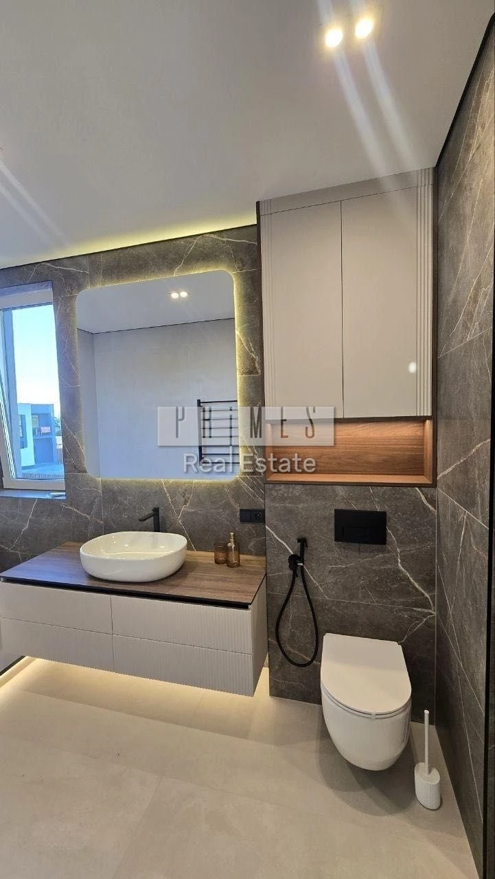 Продаж Дуплекс | 135 м² | 4 кімнати