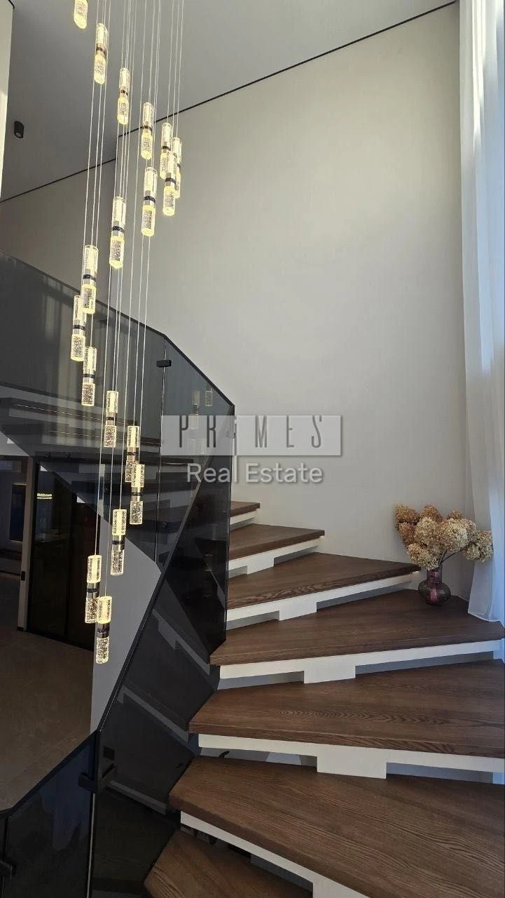 Продаж Дуплекс | 135 м² | 4 кімнати