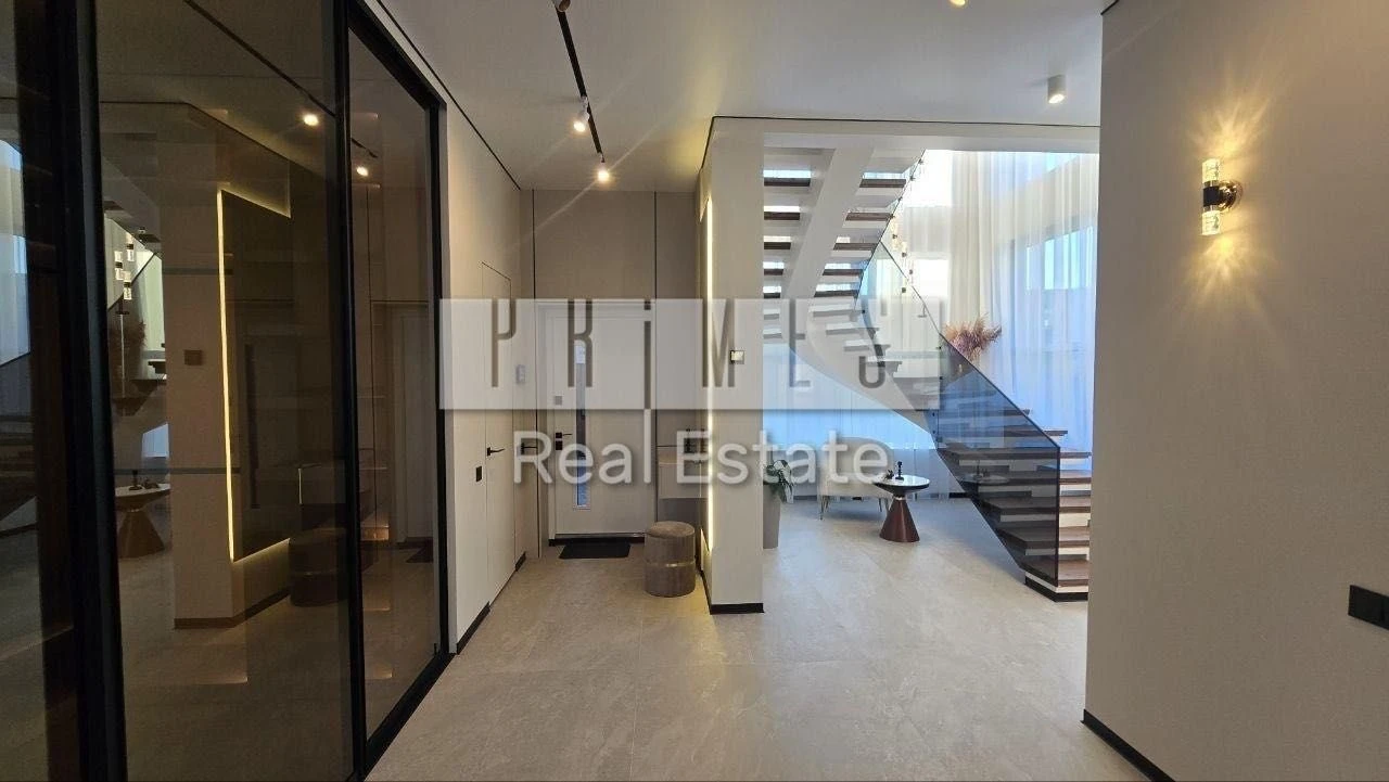 Продаж Дуплекс | 135 м² | 4 кімнати