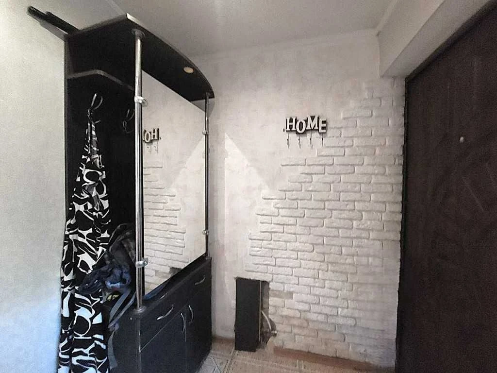 Палубная / Адмиральский: продам 2-этажную квартиру в уютном
