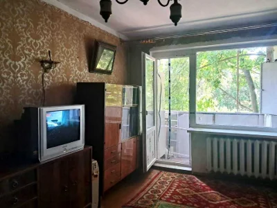 Квартира. Одеса, Олексія Вадатурського вул.