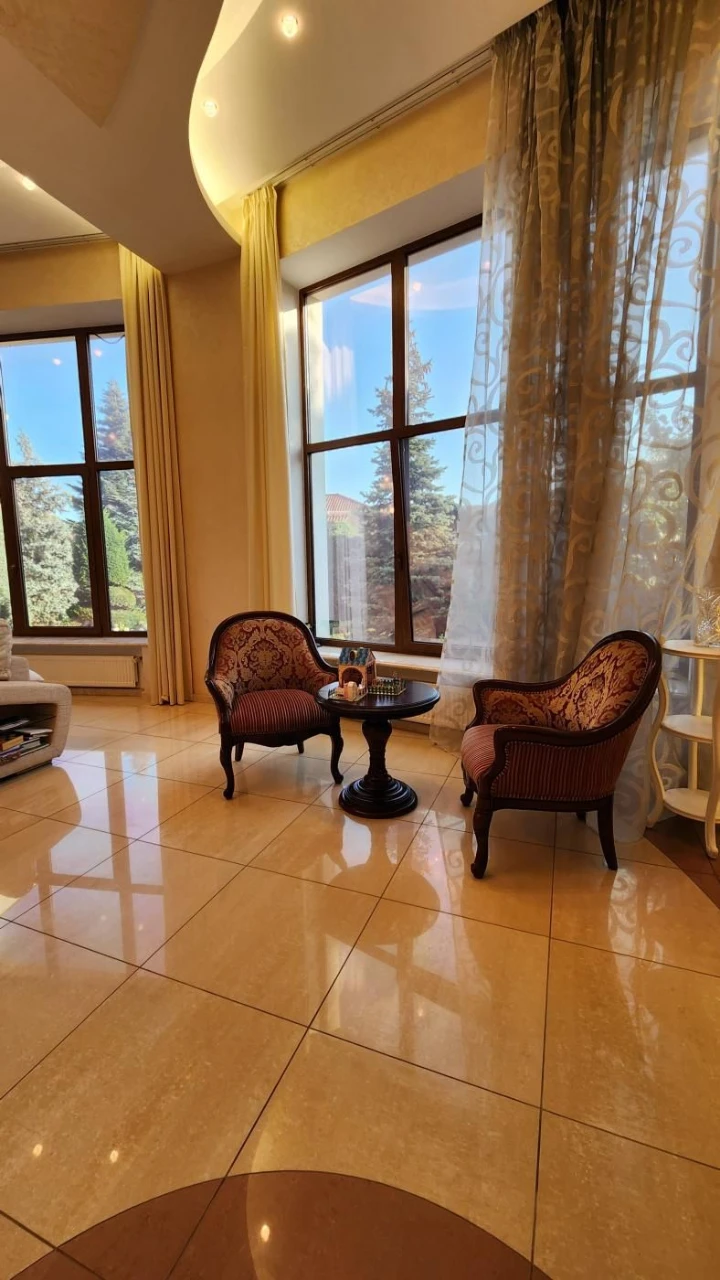 Продажа ДОМА в Совиньоне-1,  340м², 15 соток