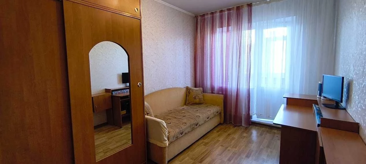 Продаж квартири з автономним опаленням в 12 мкрн
