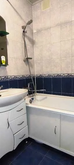 Продаж квартири з автономним опаленням в 12 мкрн