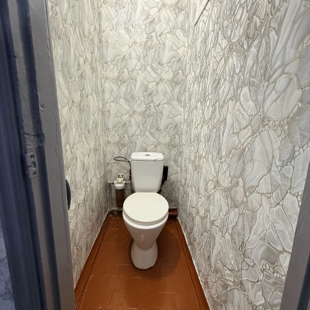 Продаж 2к.кв на вул. Боровій. Хіммістечко