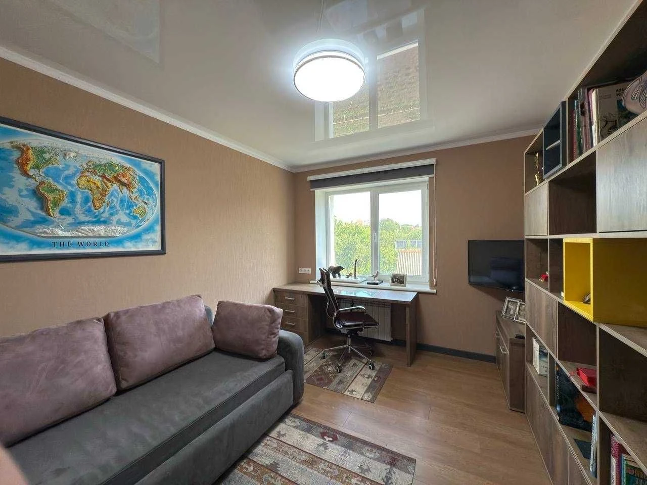 Продам 2х комнатную переулок Кондратьевский,  34