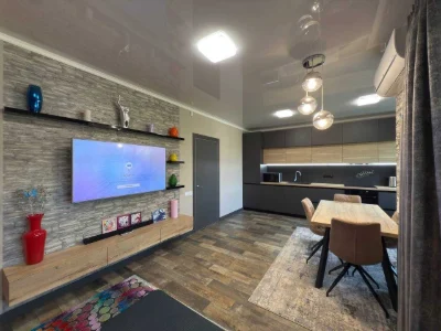 Продам 2х комнатную переулок Кондратьевский,  34