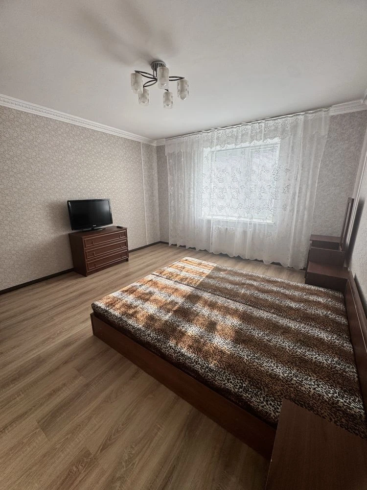 Продам квартиру в новобудові на  проспект Свободи