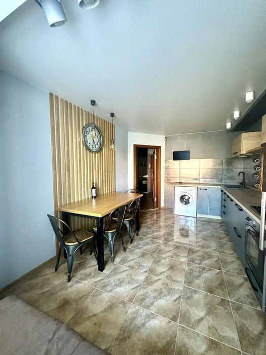 Продам 2 кімнатну квартиру