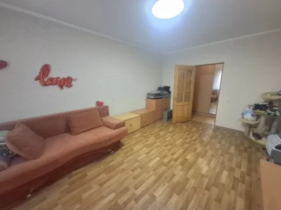 Продаж 3х.кв Г.Крут