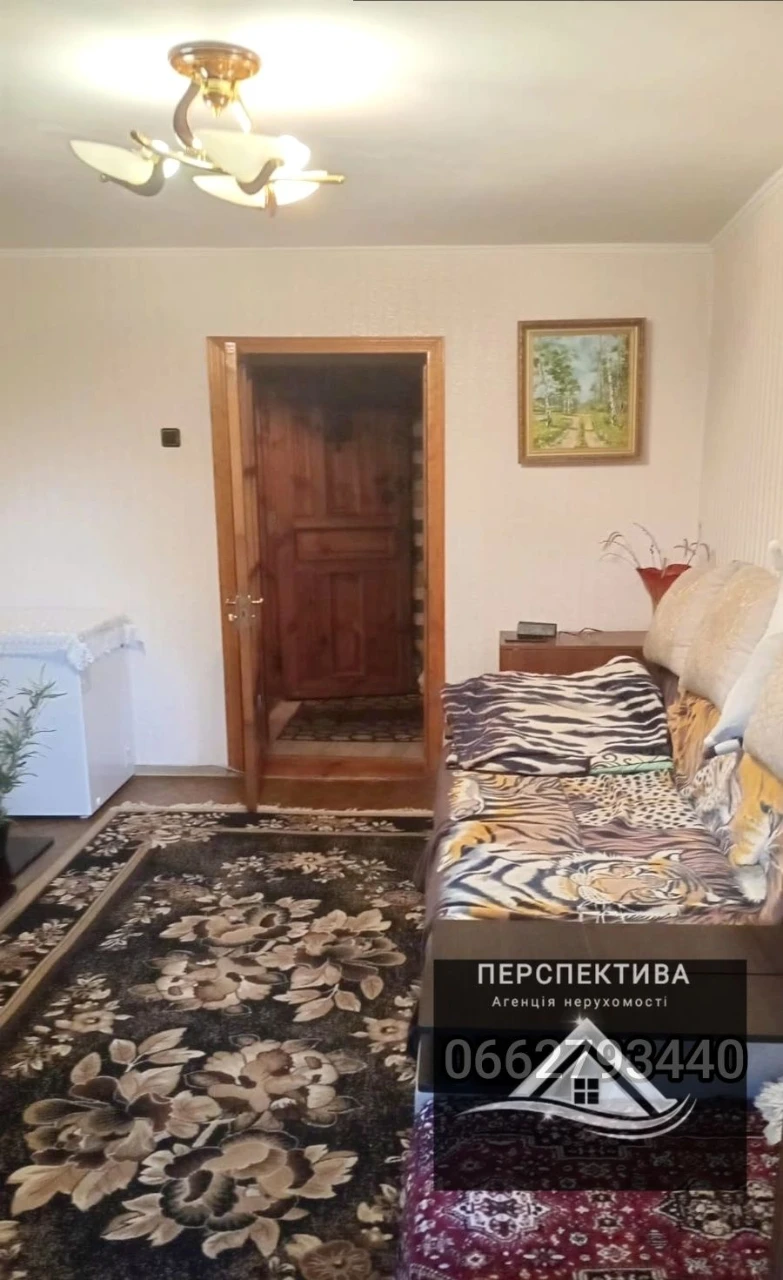 2-кімнатна квартира на 3 поверсі,пр. Перемоги