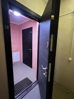 Продам 2-кімнатну квартиру в новобудові з підвалом, автономн