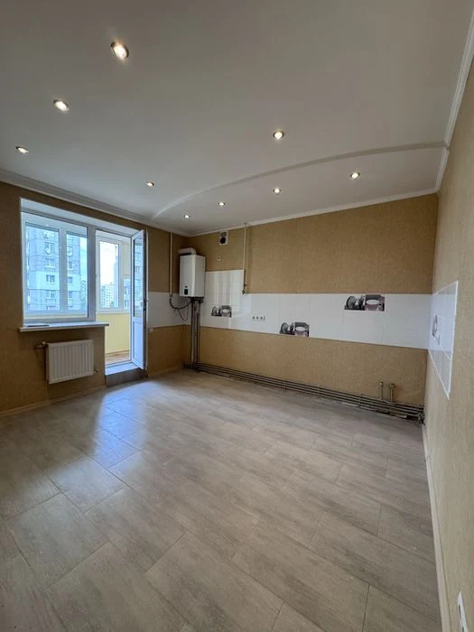 Продаж 3 кімнатної квартири в новобудові, 4 поверх