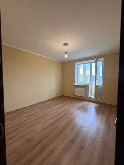 Продаж 3 кімнатної квартири в новобудові, 4 поверх