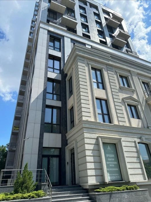 Продам квартиру ЖК Централ Парк