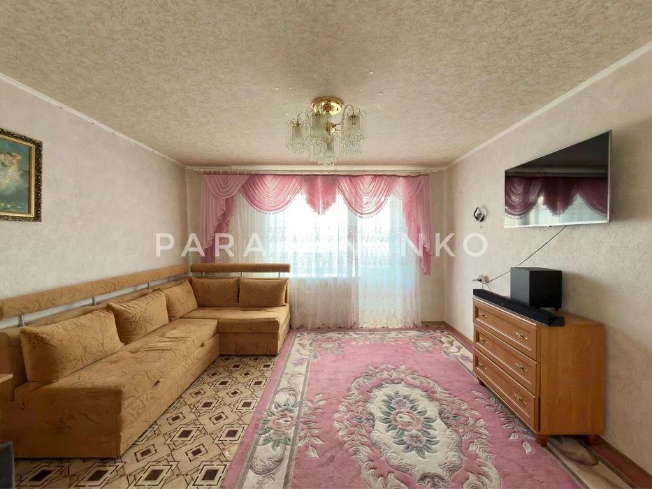 3 кімнатна квартира на вул. Металургів