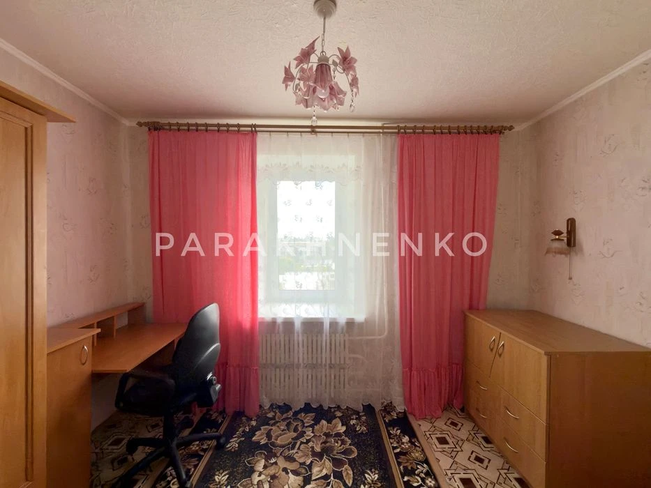 3 кімнатна квартира на вул. Металургів