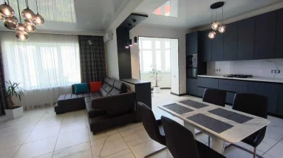 Продаж 3к квартири преміум класу в центрі