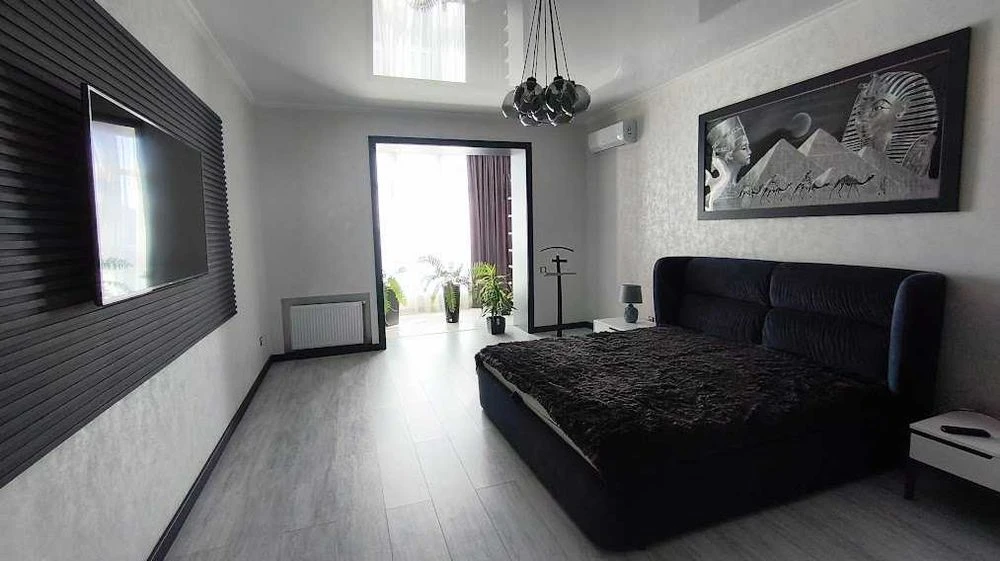 Продаж 3к квартири преміум класу в центрі