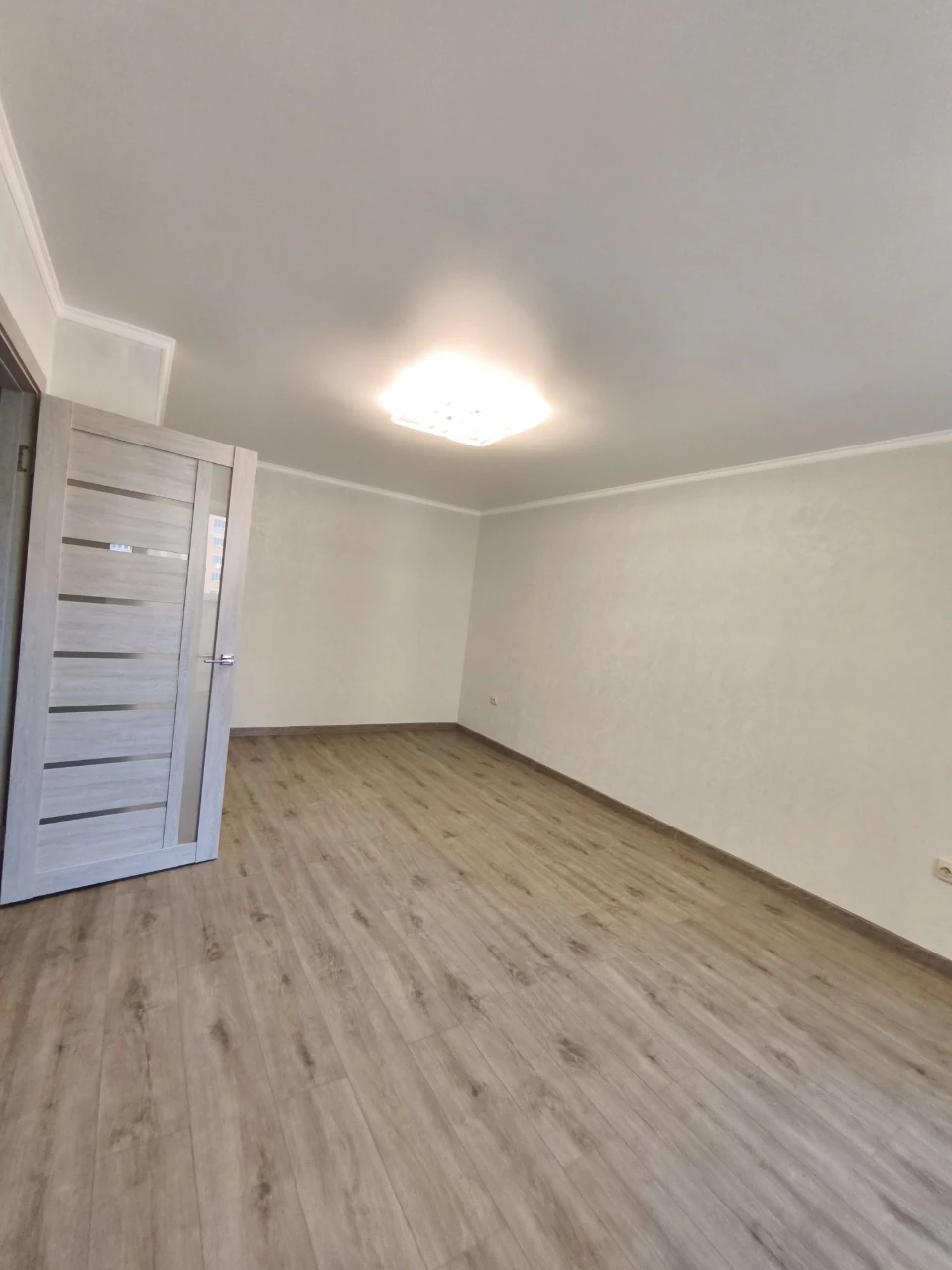 Продам 2к.квартиру в новому будинку по вул. В.Чорновола