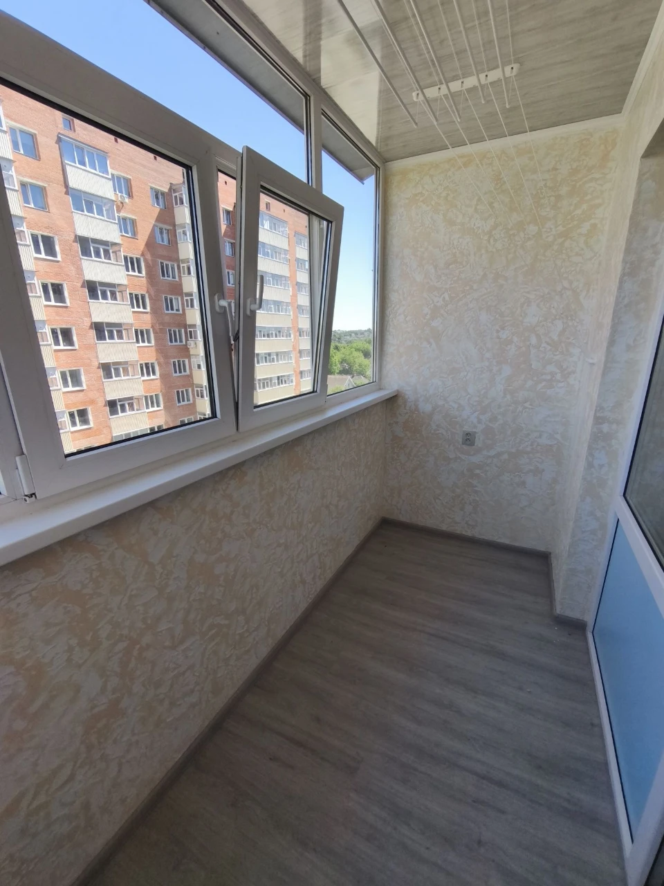 Продам 2к.квартиру в новому будинку по вул. В.Чорновола