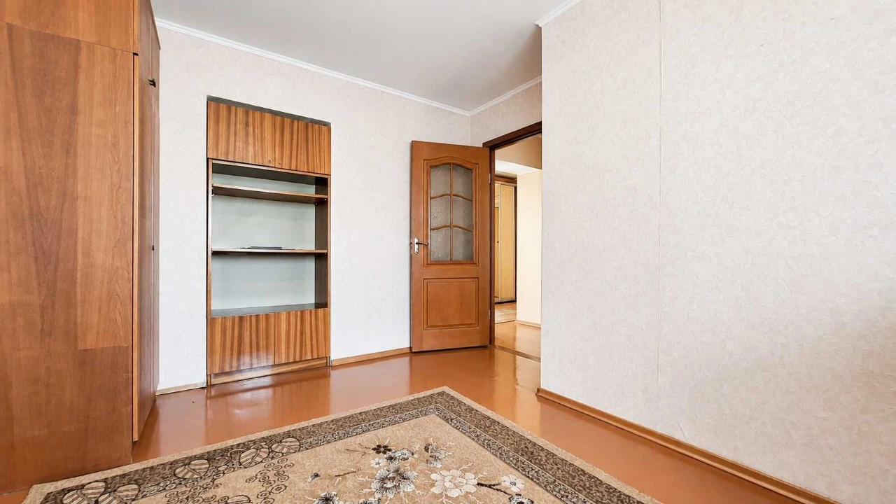Продам 3-кім квартиру з індивідуальним опаленням в цегляному