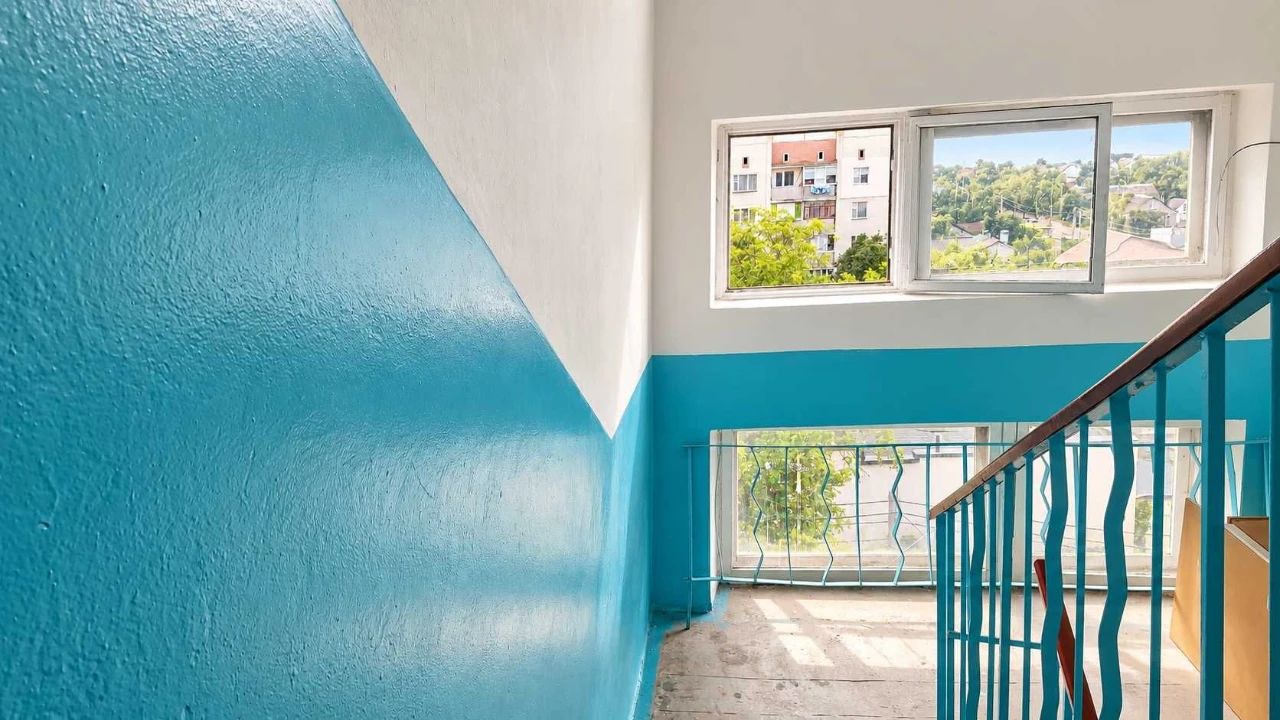 Продам 3-кім квартиру з індивідуальним опаленням в цегляному