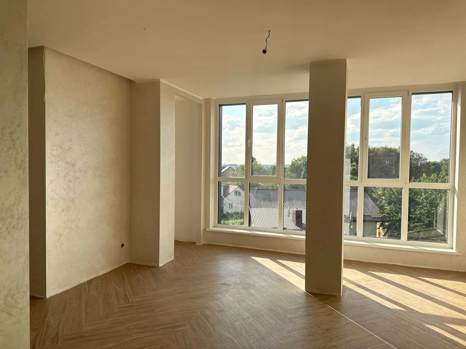Простора 2-кімнатна квартира 127,4 м² (район Грабник)