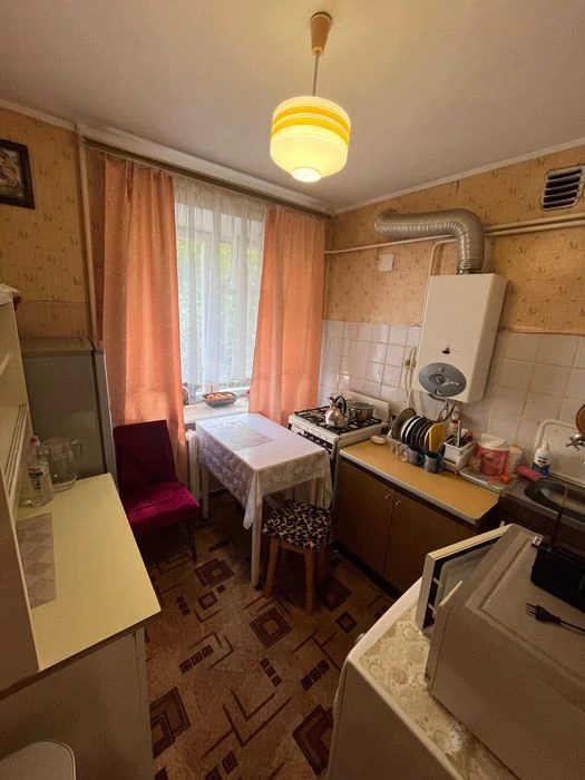 Продаж 1-кімнатної квартири на вул. Дубенська, БОС 280. Друг
