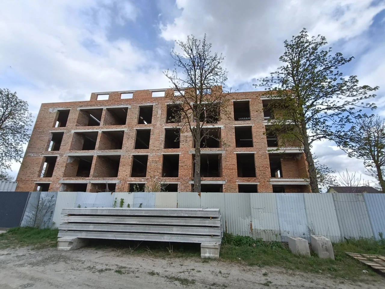 Продам апартаменти з власної ділянкою!
