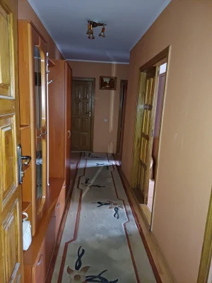 Продам 3 - кімнатну квартиру. Р-н. Північний. Вул. Р. Шухеви