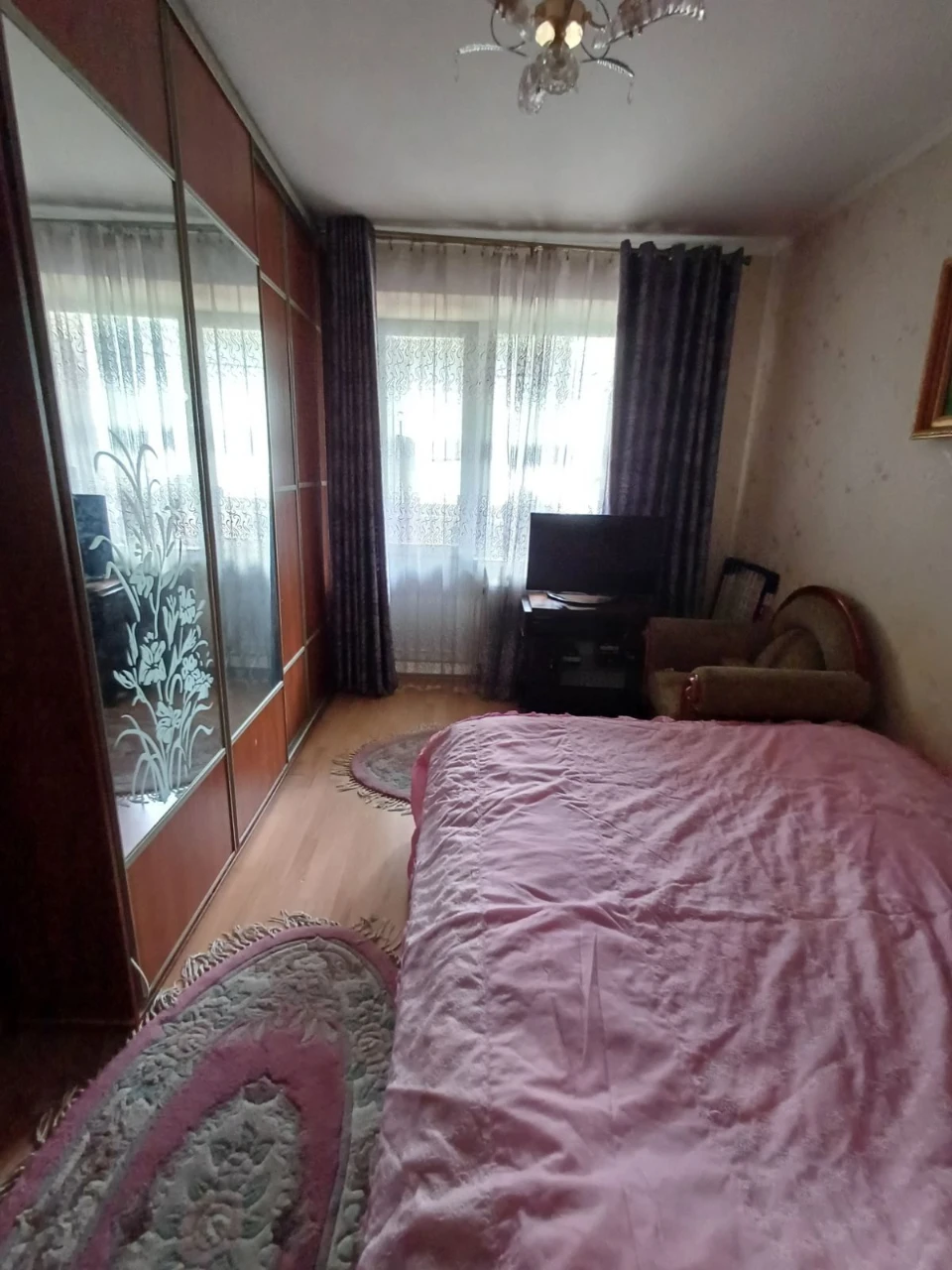 Продам 3 - кімнатну квартиру. Р-н. Північний. Вул. Р. Шухеви